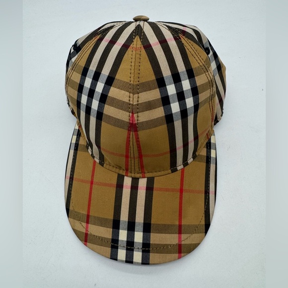 Burberry Nova Plaid Cap Hat Medium - Picture 1 of 4